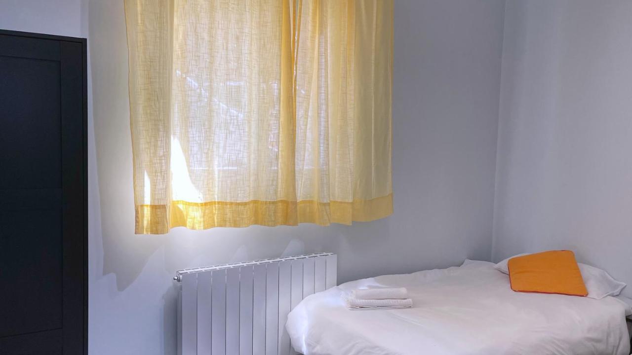 Vt Flat Reformado Con Escritorio De Trabajo Y Wifi Apartamento Bilbau Exterior foto
